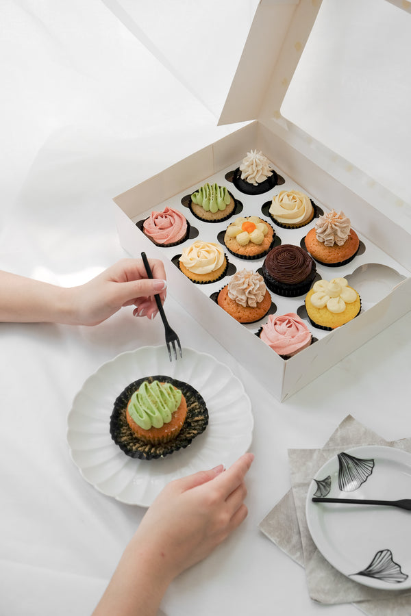 Box of 12 Assorted Cupcakes