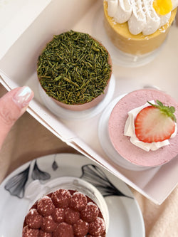 Box of 4 Assorted Mousse Cake