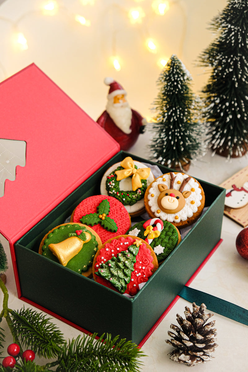 Christmas Memories Cookie Box
