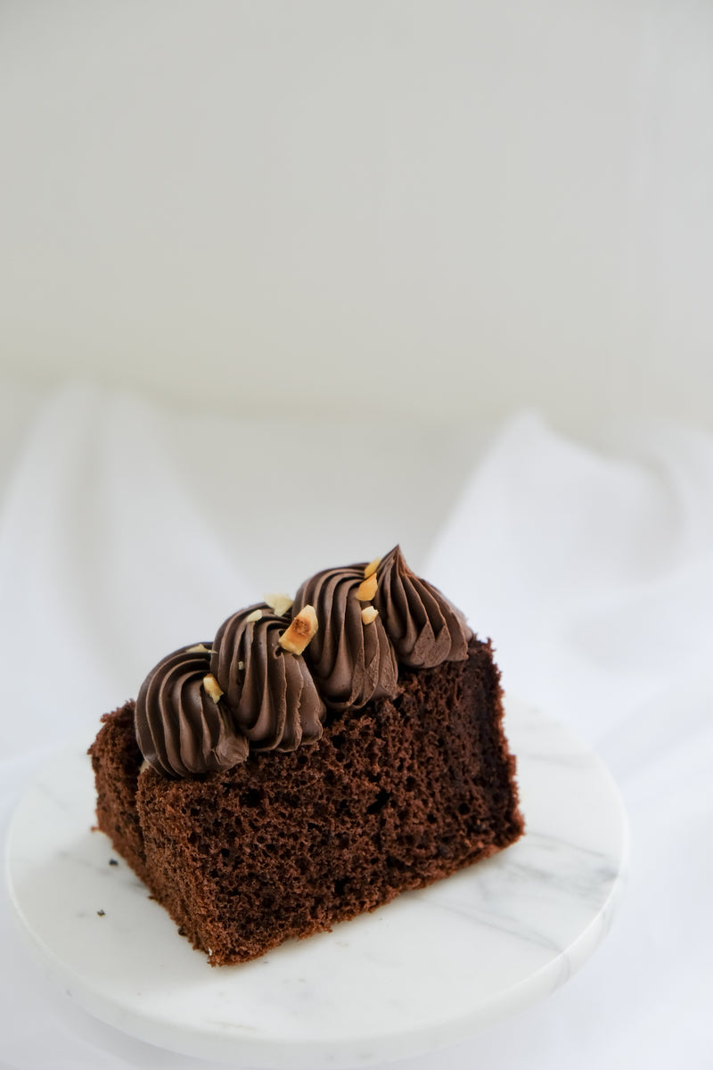 Chocolate Hazelnut Cotton Sliced Cake