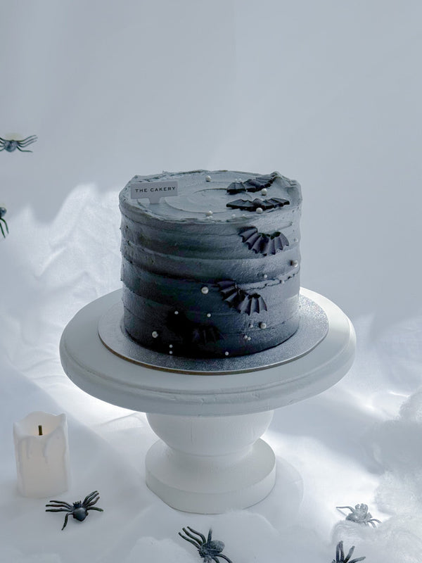 Halloween Baby Bat Mini Cake