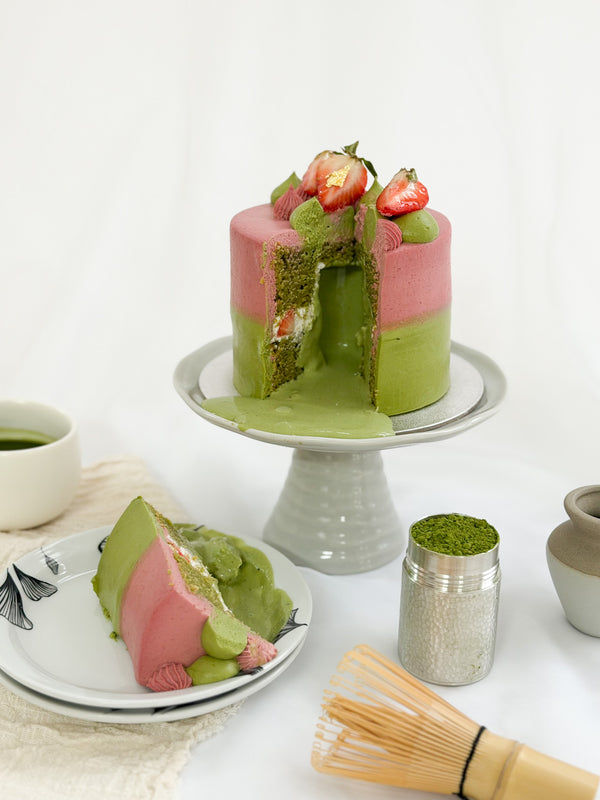 The Cakery x Via Tokyo Matcha Strawberry Mochi Lava Cake