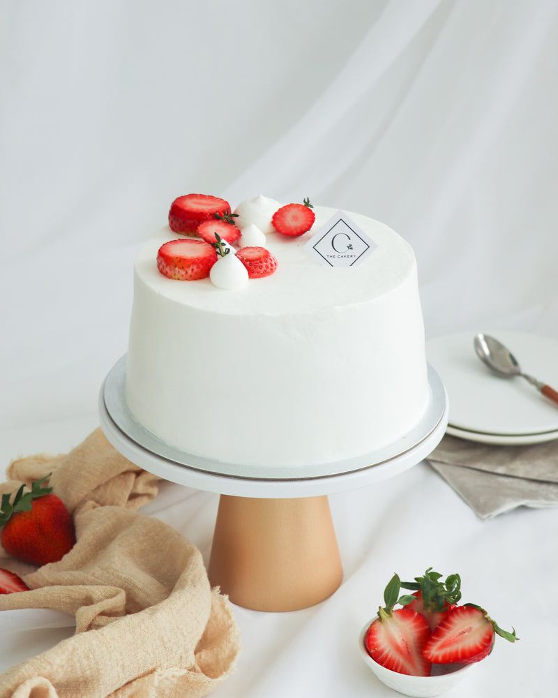 Strawberry Jam Cotton Cake