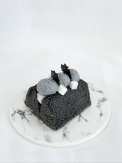 Black Sesame Cotton Sliced Cake