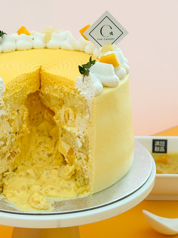 The Cakery x Honeymoon Mango Pomelo Sago Lava Cotton Cake