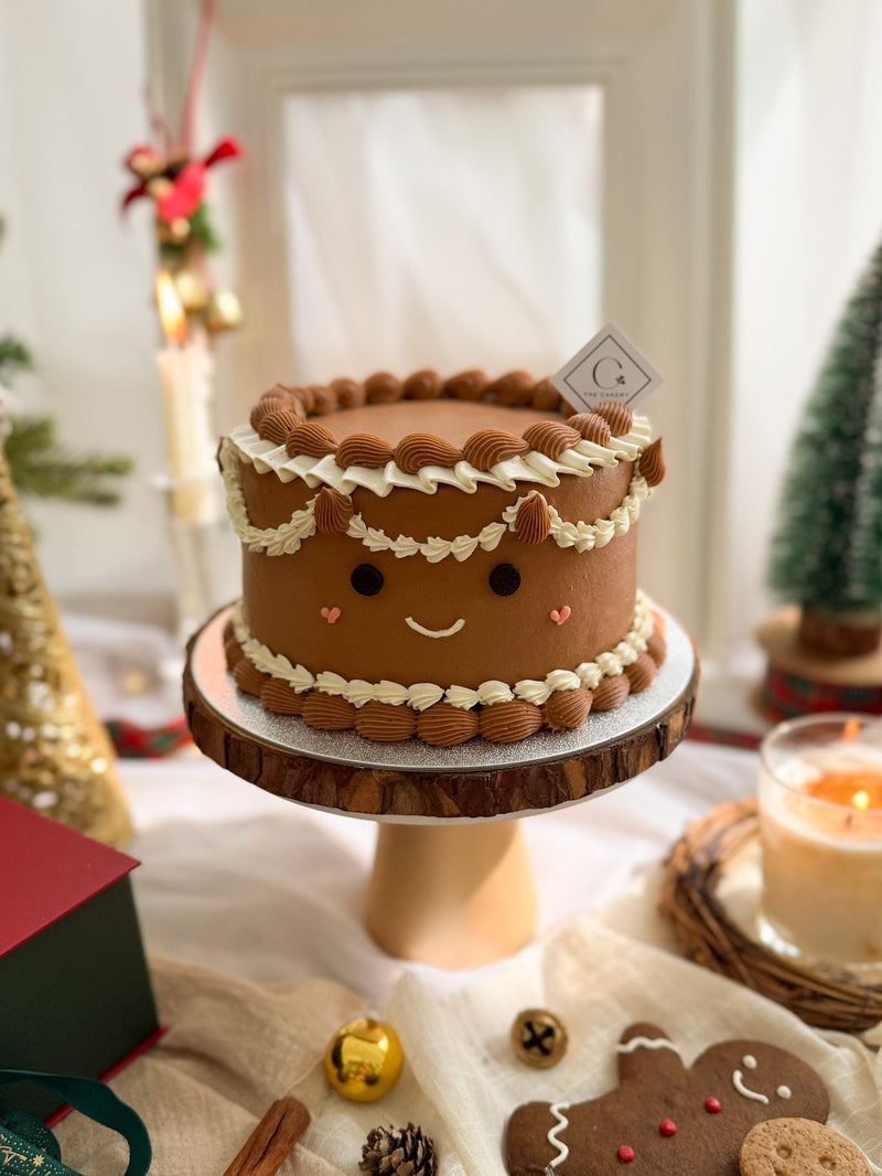 Vintage Gingerbread Man Biscoff Cotton Cake