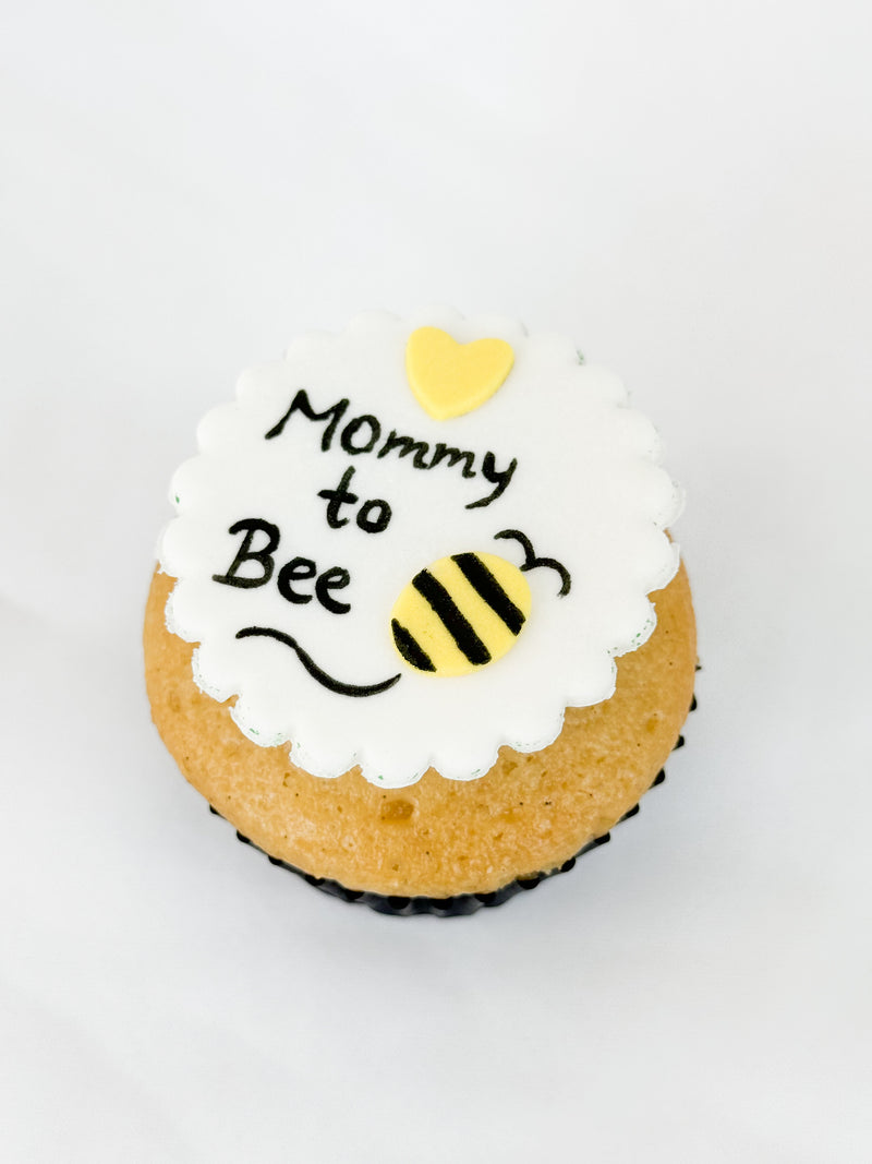 Mommy To Bee Toppers Set