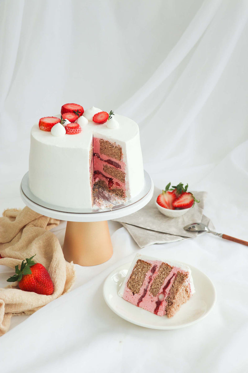 Strawberry Jam Cotton Cake